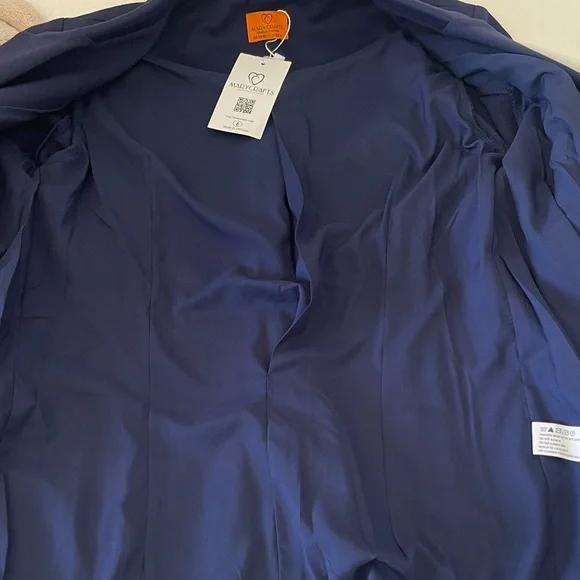 Classic Navy Women's Blazer - Picture 12 of 12